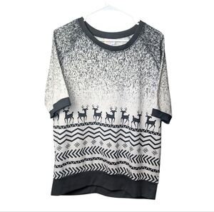 LuLaRoe Womens XL Reindeer Sweatshirt Black White Holiday Winter Xmas Party Fun